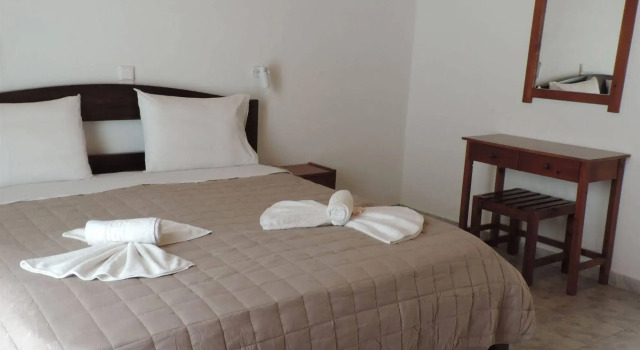 Madares Hotel