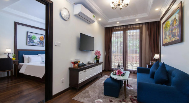 Люкс с 2 комнатами с видом на город Hanoi Central Hotel & Residences