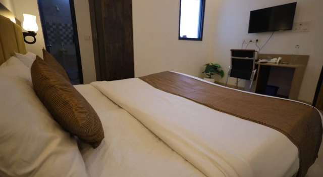 Hotel Admire Stay