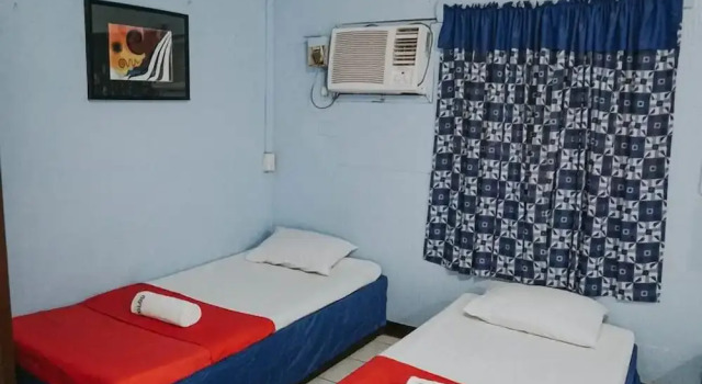 Номер Standard Pension Bacolod