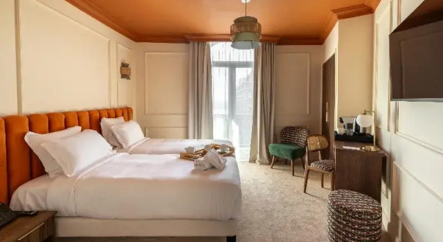 Двухместный номер Standard с балконом Hotel Ambassador, completely renovated