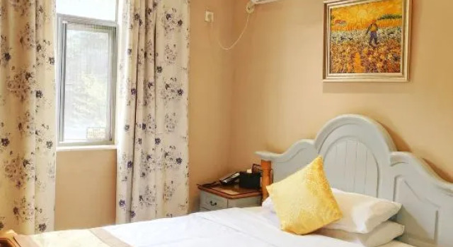 Люкс с 3 комнатами Xinyu Color Village Leisure Homestay