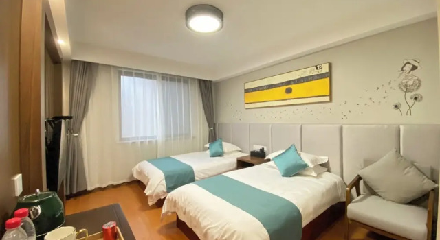 Люкс Comfort Lin an Hot Spring Story Family Homestay
