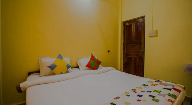 OYO 14180 Home 3BHK near by Ashwem Beach