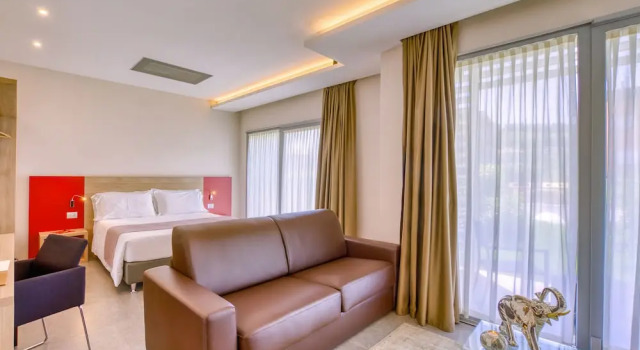 Полулюкс Boutique Hotel Bramante & SPA