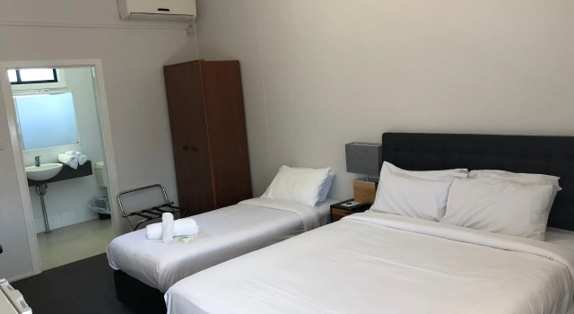 Darra Motel & Conference Centre, Book Motel Brisbane Brisbane Region
