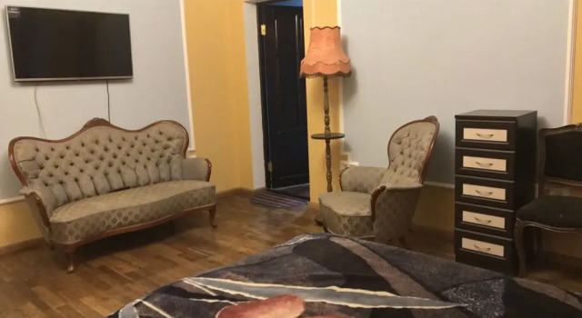 Jili Bili, Забронировать Отель Петергоф Петродворцовый район, рядом с Парк Ольденбургского