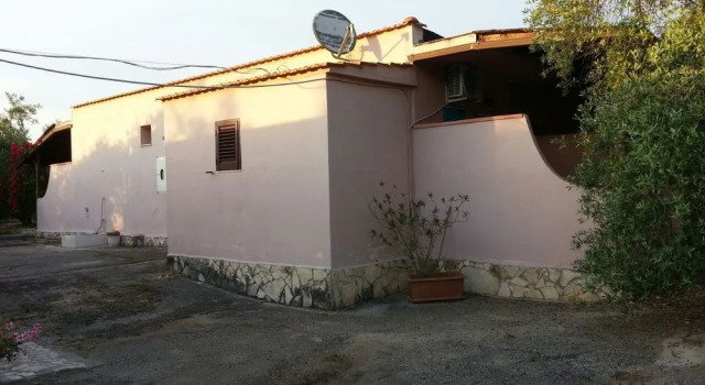 La Piccola Mole, Book Hotel Peschici Foresta Umbra