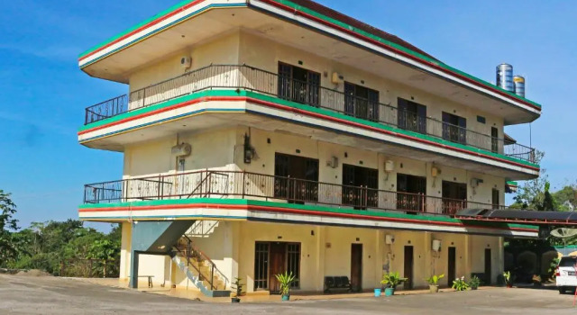 Collection O 91517 Hotel Gajah Mada Soe, Забронировать Отель Сое провинция Восточная Нуса-Тенгара