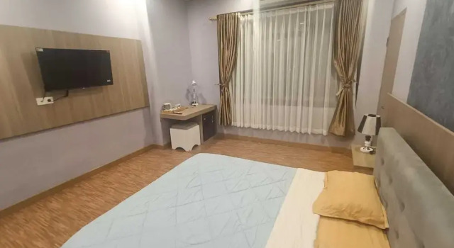 Люкс Adia Convention Center Hotel