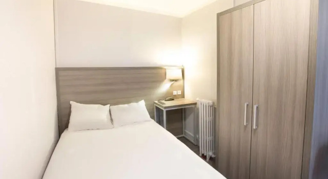 Двухместный номер Standard Hipotel Paris Père-Lachaise République