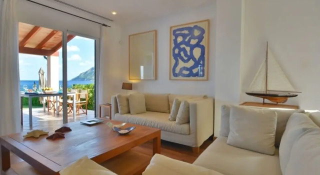 Вилла с 3 комнатами с балконом и с видом на море Luxurious Sea Front Villa in Mallorca