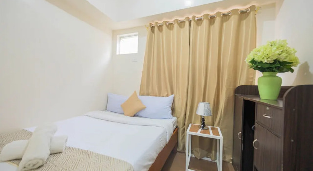 Номер Comfort Moldex Residences by Tripsters Hub