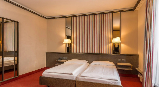 Double Room Hotel Monopol Luzern