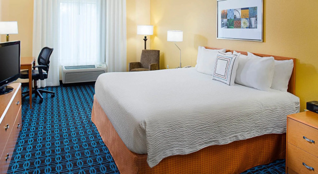 Fairfield Inn & Suites by Marriott Lafayette South