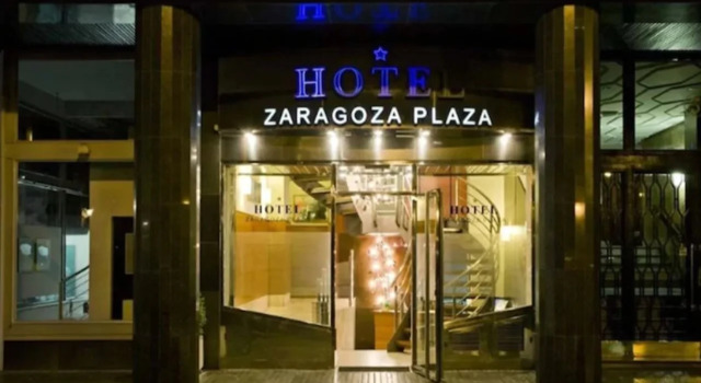 Hotel Zaragoza Plaza