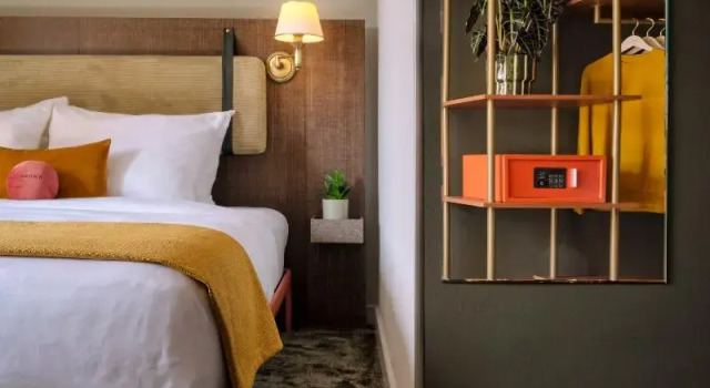Двухместный номер Small Max Brown Hotel 5th District, part of Sircle Collection