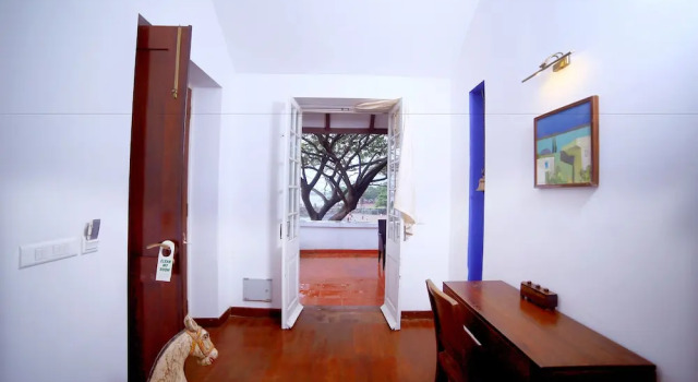 Двухместный номер Deluxe с балконом и с видом на море Old Lighthouse Bristow Hotel , Fort Kochi