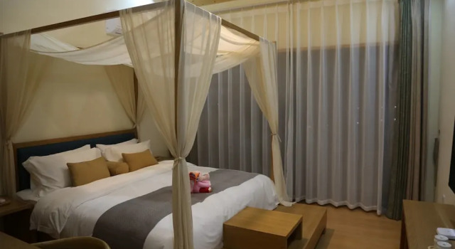 Heart Retreat. Wuchen, Prenota Hotel Hotel a Ningbo con parcheggio, Parcheggio