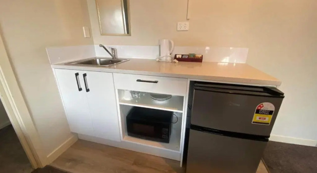 Семейный номер Standard Airport Westney Lodge
