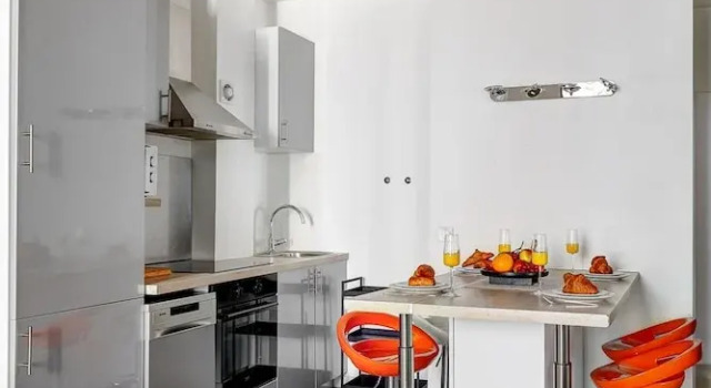 Номер Standard Charming 1BR in Saint-Germain Sleeps 4