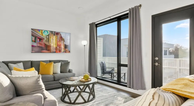 Illume Luxe Gulch View Top-floor Views 1 Bedroom Condo