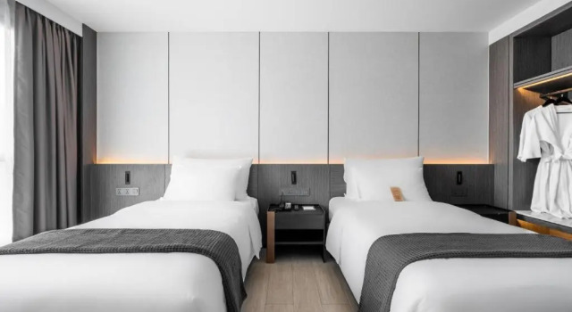 Номер Deluxe Cascade Hotel Bangkok