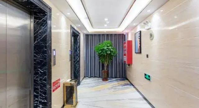 Jinjiang Inn (Heze Dingtao Fuxing Avenue), Book Hotel Hoteller i Dingtao med parkering, Parkering