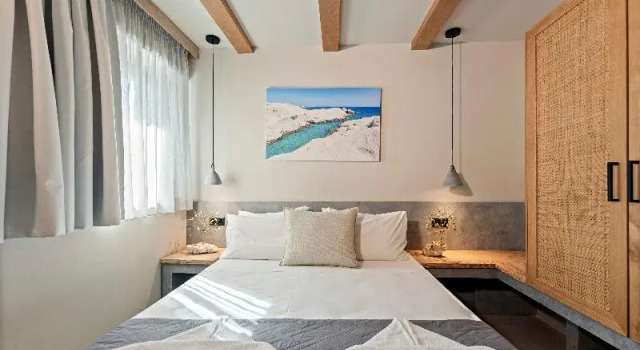 Люкс с 2 комнатами с балконом Volta Seaside Boutique Hotel