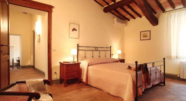 Agriturismo Il Poggione, Забронировать Отель Отели Монтальчино с бассейном, Бассейн