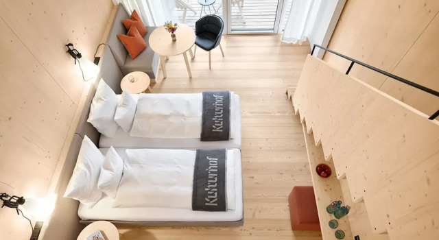 Четырёхместный номер Standard с балконом Kulturhof Stanggass
