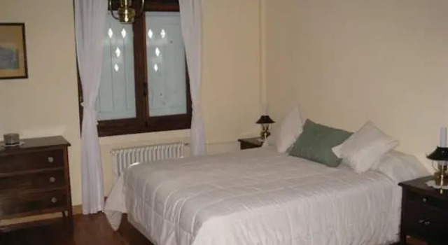 Hosteria Futalaufquen, Book Hotel Lago Futalaufquen Chubut