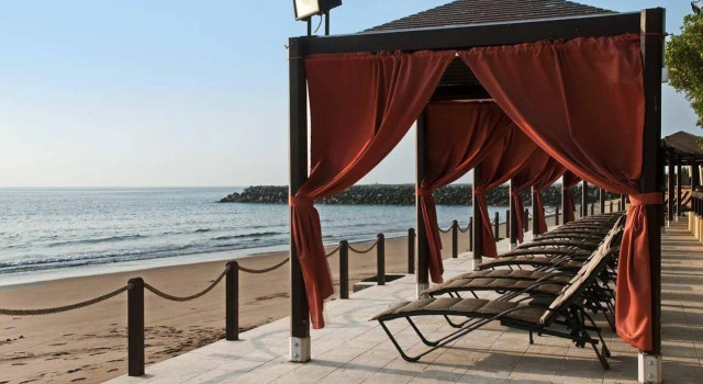 Hilton Fujairah Resort, Prenota Resort Al-Fujairah 