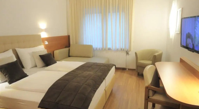 Трёхместный номер Standard City Hotel Albrecht
