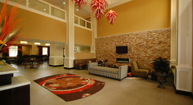 Hampton Inn Jackson/Flowood - Airport Area MS, Buchen Sie Hotel Luckney Mississippi
