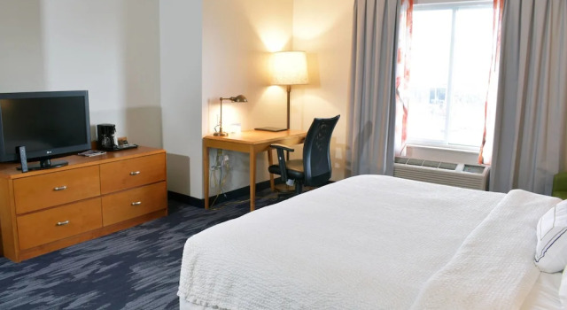 Люкс Executive c 1 комнатой Indianapolis Marriott East
