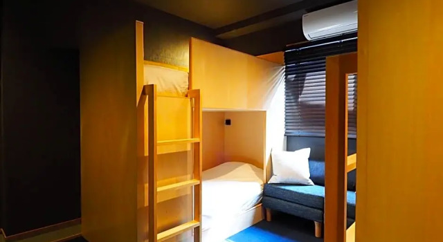 Четырёхместный семейный номер Standard Yumoto Station Hotel MIRAHAKONE
