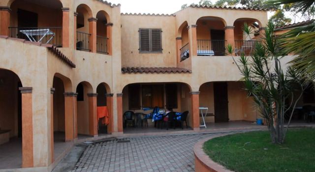 4 Mori Family Village, Đặt Khách sạn Muravera Costa Rei