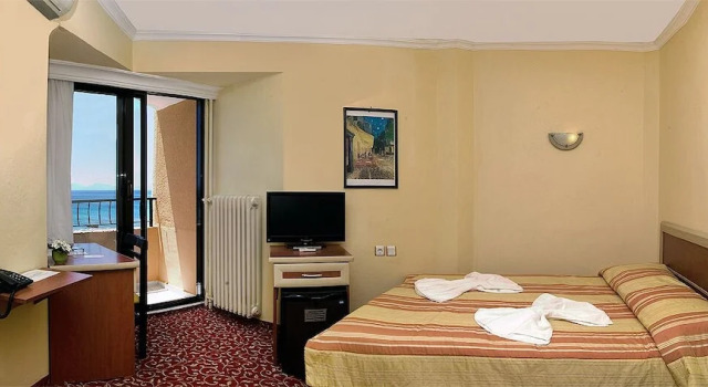 Трёхместный номер Standard с балконом и с видом на море Hotel Palmera Resort