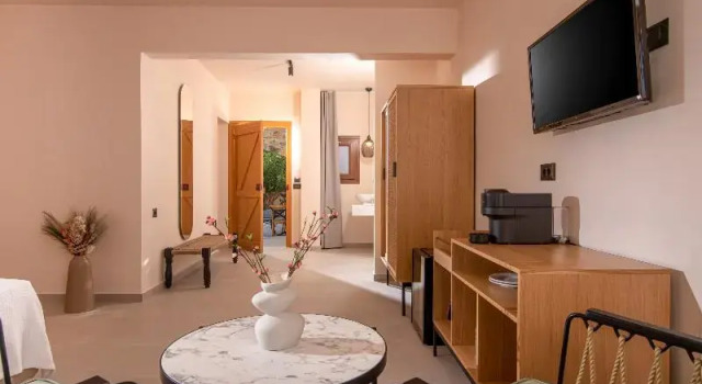 Двухместный полулюкс Superior Villa Elite "by Checkin" Adults Only