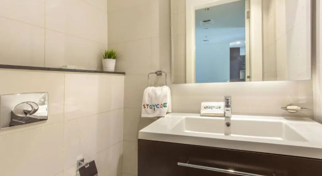 Апартаменты Staycae Holiday Homes - Majestine