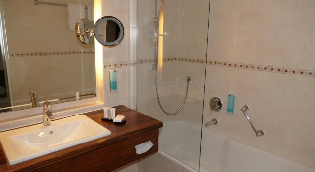Двухместный номер Deluxe с балконом Hotel Heide Kröpke