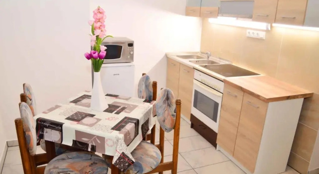 Апартаменты с балконом Lorabel Apartmanház Hévíz