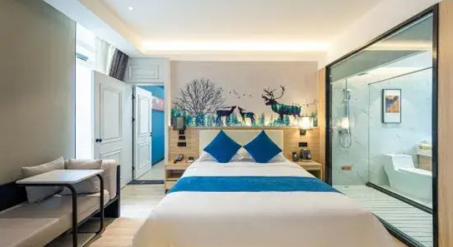 Люкс Business Taiyuan H Crystal Hotel (Jinyang Street Subway Station Branch)