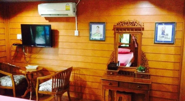 Rung Ranee House, 预订 酒店 泰芒 攀牙府