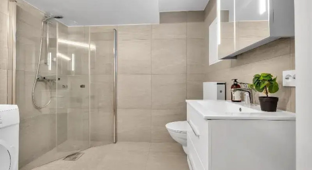 Студия Standard 70 Degrees North City Apartments