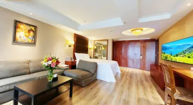Люкс Deluxe Jiedeng Hotel (Chongqing Longtou Temple North Railway Station)