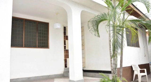 Dar eco backpackers