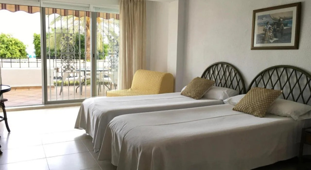 Apartamentos Bahia, Забронировать Апарт-отель Апарт-отели Бенидорм, Апарт-отель