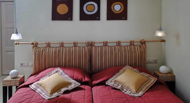 Вилла Spacious villa with private pool and sea view, just 150 meters from the sea